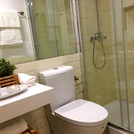 O Quinto Esquerdo Лісабон