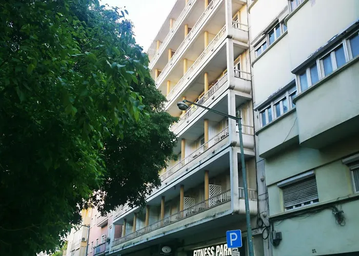 Daire O Quinto Esquerdo *