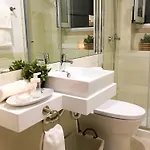 O Quinto Esquerdo Apartman *