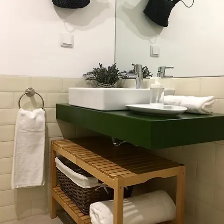 奥昆托埃斯奎尔多旅馆